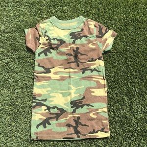 New without tags Camo tshirt